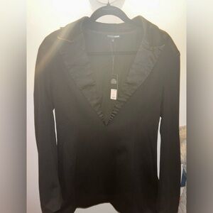 Brand new tux dress. I was not blessed w a chest so this fits weird on me :(